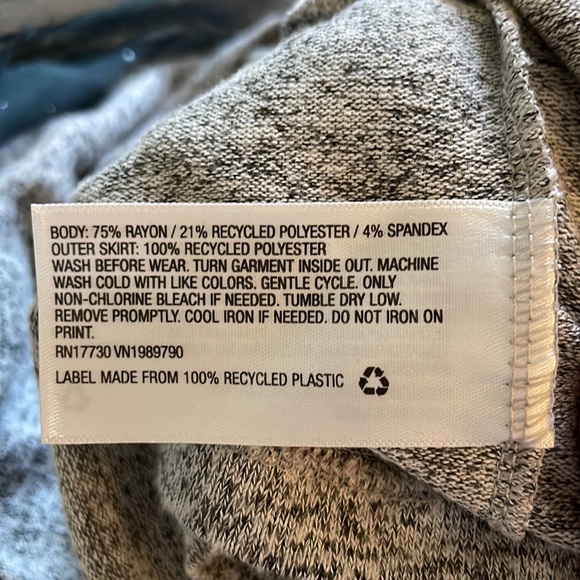 Cat & Jack Gray & Sparkly Silver Dress M (7/8) - Picture 8 of 8